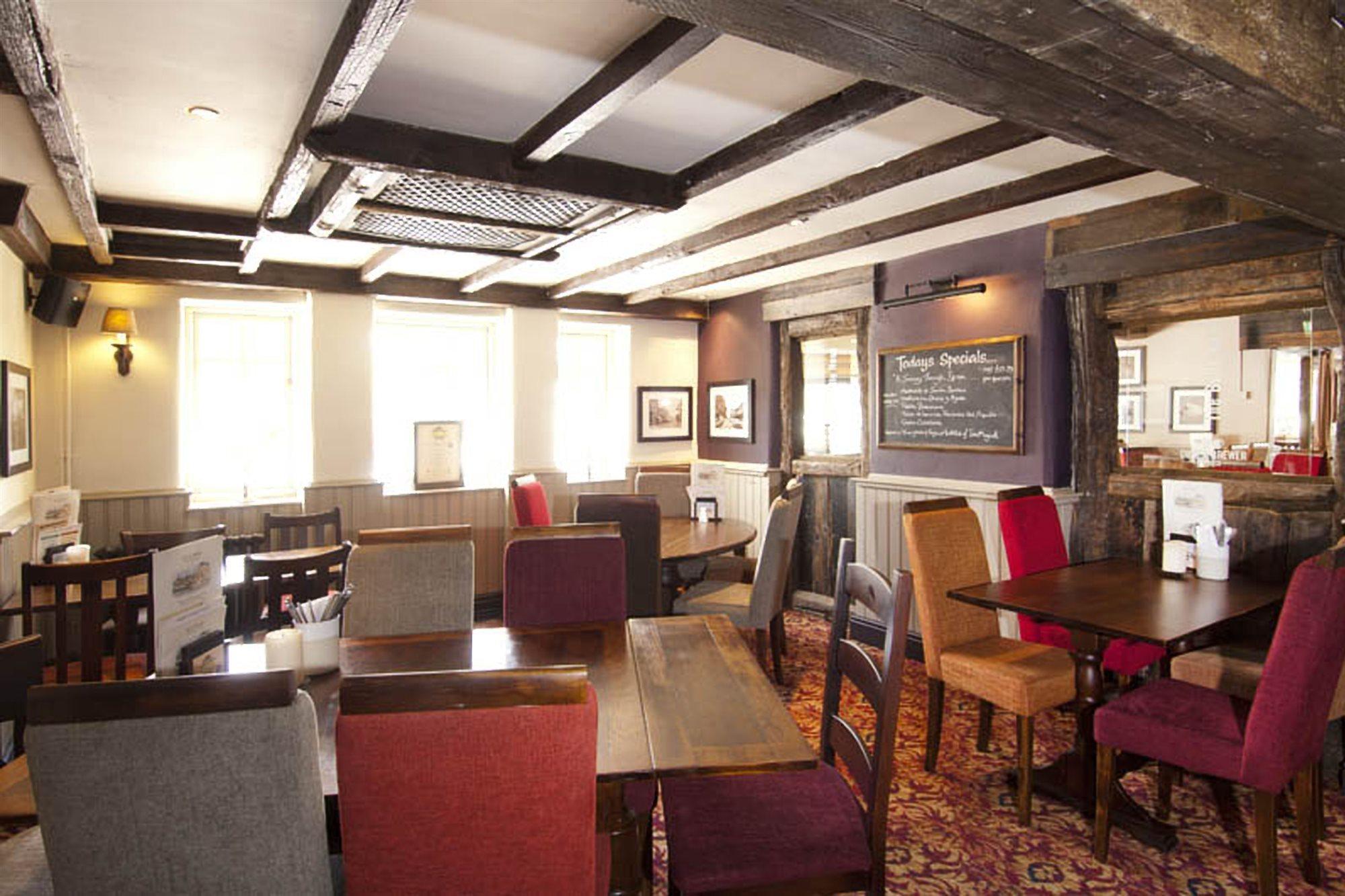 Premier Inn Manchester - Heaton Park Экстерьер фото